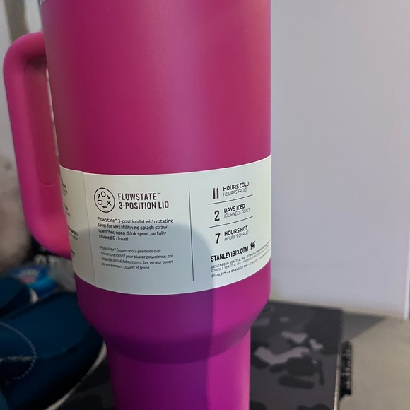 BNTW Stanley 40oz Quencher H2.0 - Picture 7 of 10